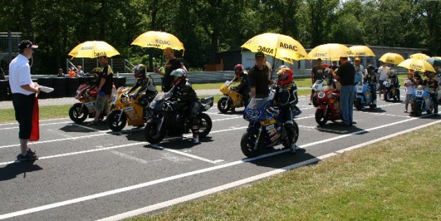 ADAC MiniBike-Cup: Startfrei in 3 Minuten ADAC MiniBike-Cup: Startfrei in 3 Minuten