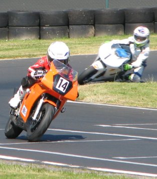 ADAC MiniBike-Cup: Maurice Ullrich behauptet seinen Vorsprung vor Niklas Sperschneider ADAC MiniBike-Cup: Maurice Ullrich behauptet seinen Vorsprung vor Niklas Sperschneider