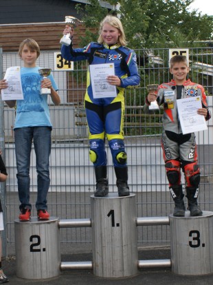  MiniBike-Cup: Siegerehrung Klasse 1 in Schaafheim: Charlotte Antkowiak